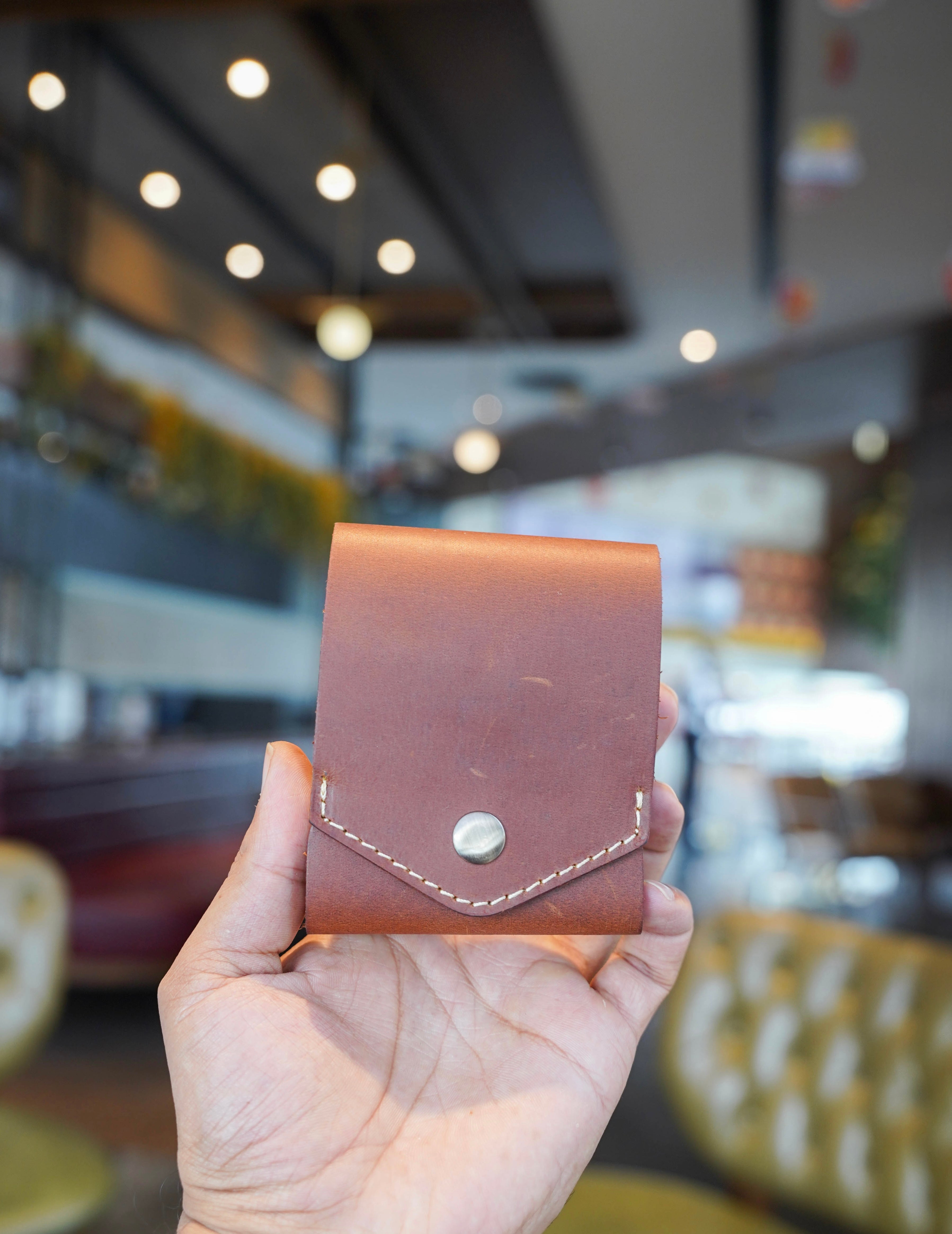 Royale saddle | Handcrafted Genuine brown Leather Wallet with free leather keychain | Slim & Compact design