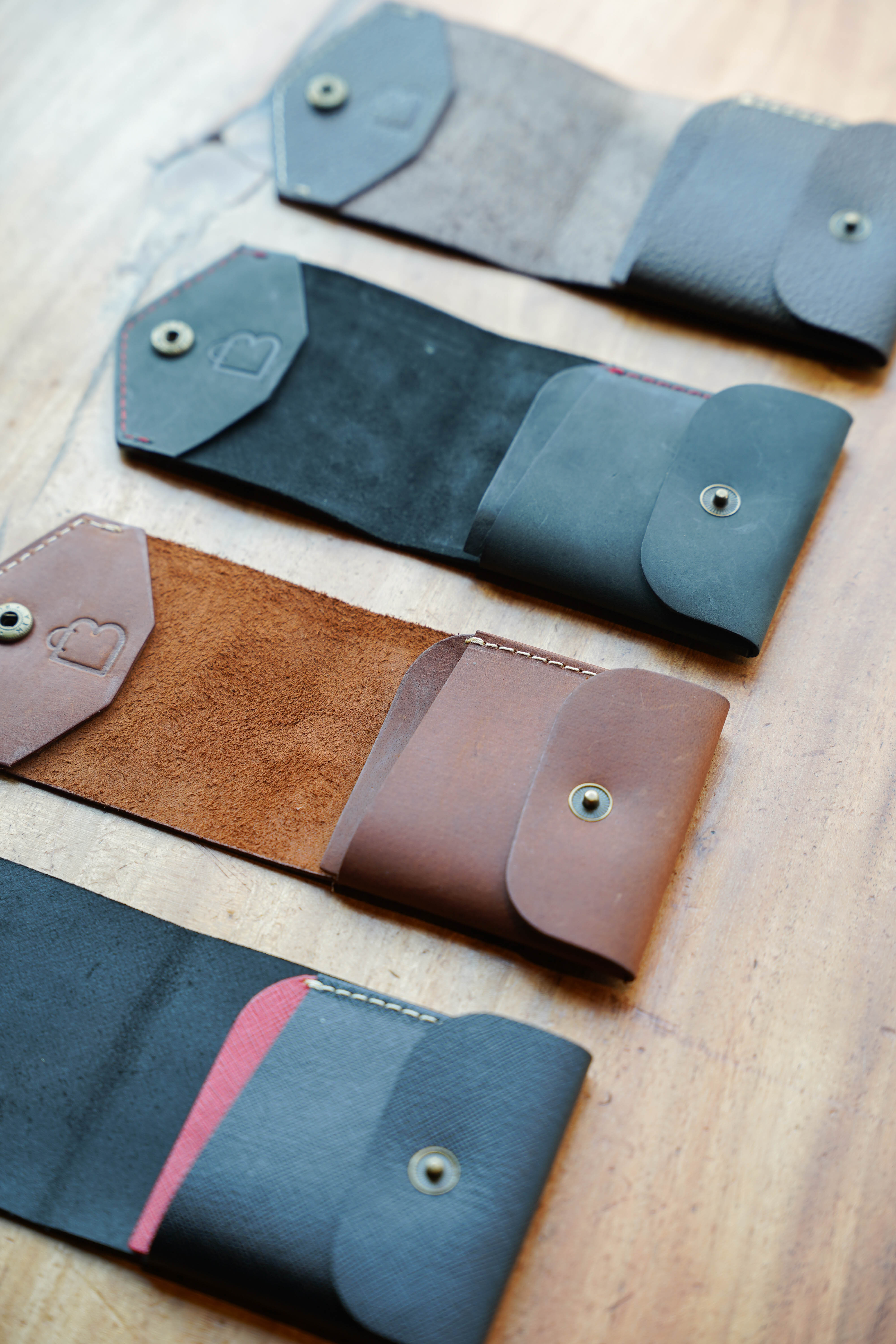 Phantom Noir | Handcrafted Genuine Matte Black Leather Wallet with free leather keychain | slim & compact design