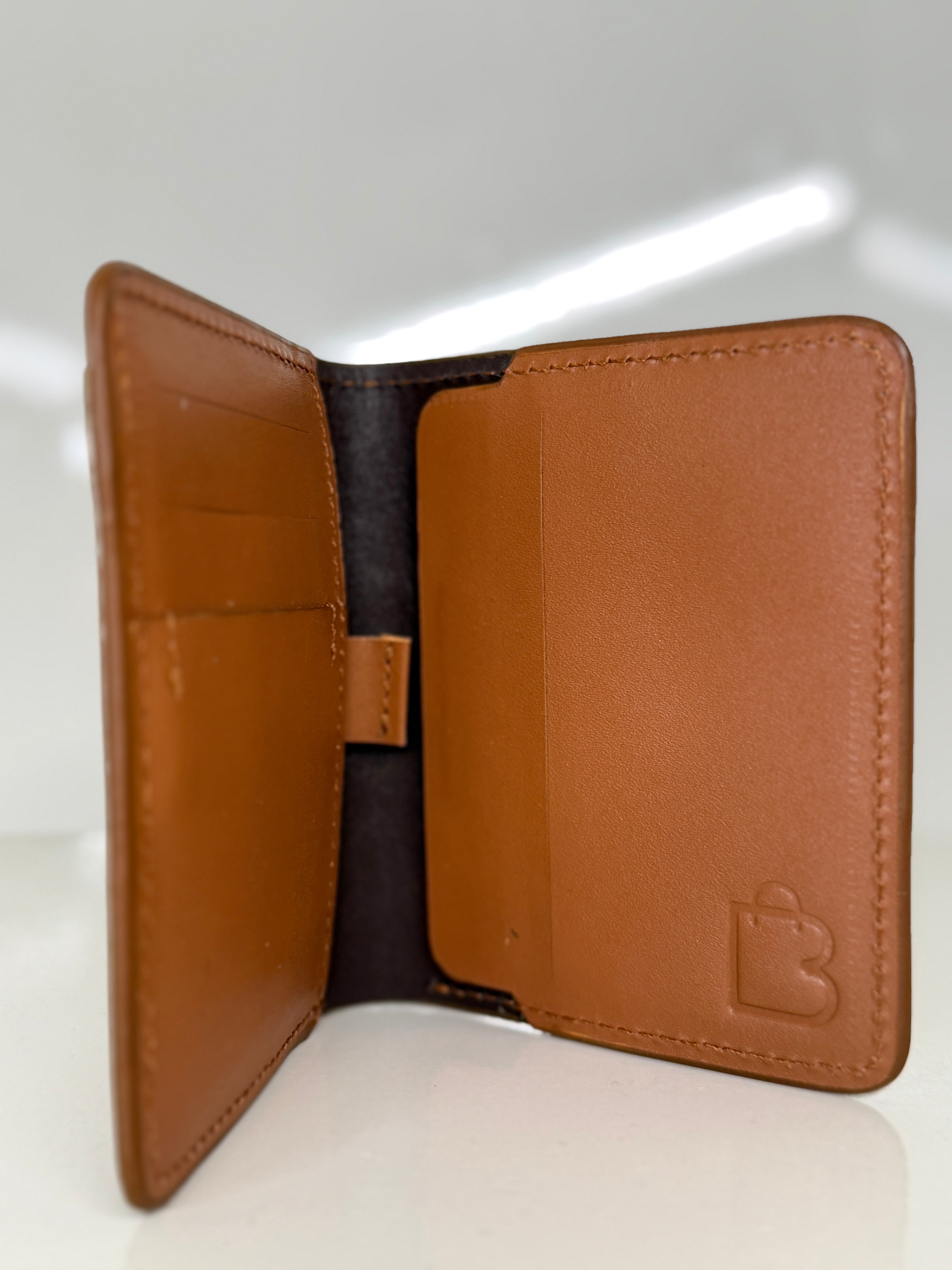 Kingsman Fold | Premium Bazaro Handmade Magnetic  Leather Wallet